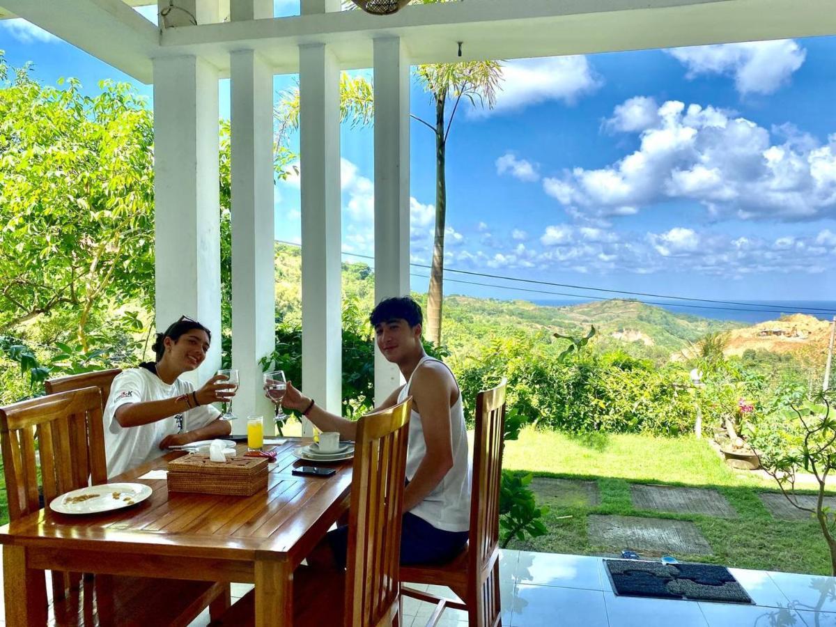 The Hill View Lombok Hotel Kuta  ภายนอก รูปภาพ