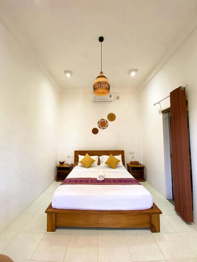 The Hill View Lombok Hotel Kuta  ภายนอก รูปภาพ