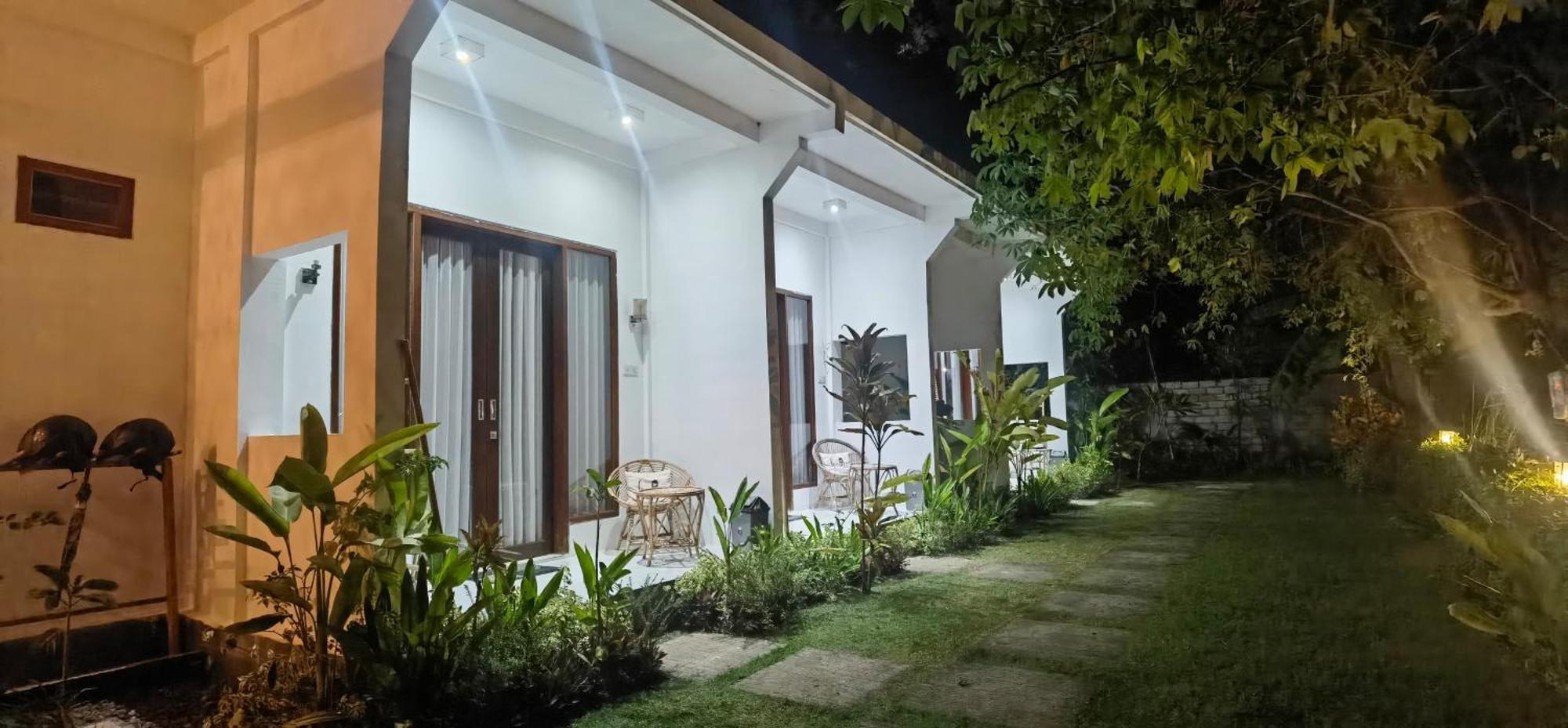 The Hill View Lombok Hotel Kuta  ภายนอก รูปภาพ