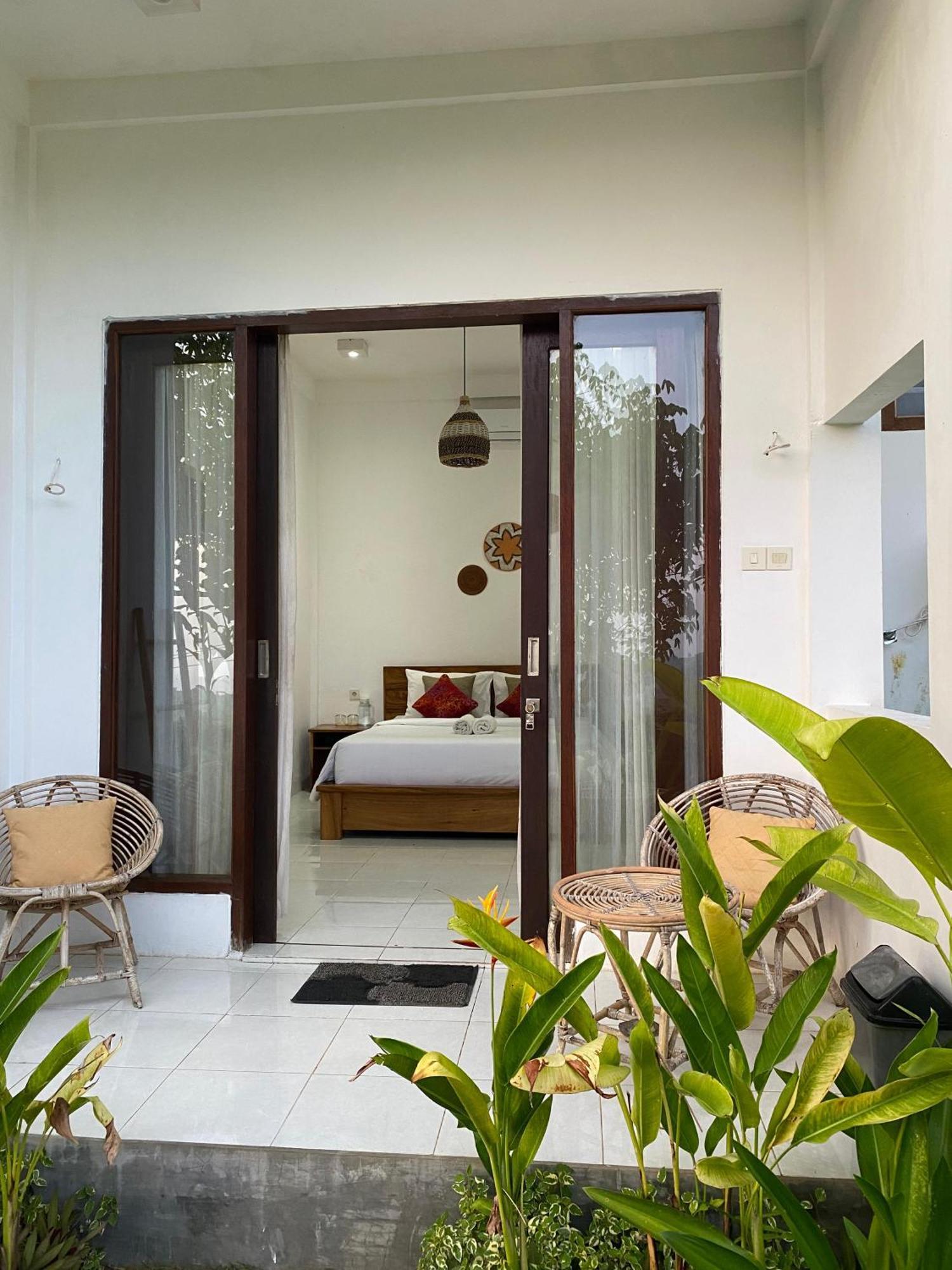 The Hill View Lombok Hotel Kuta  ภายนอก รูปภาพ